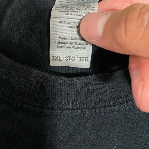 Black tee - Picture 2 of 8